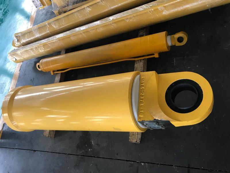 EM8354 Hoist Cylinder